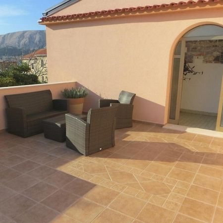 Apartment And Rooms Kristina Baška Εξωτερικό φωτογραφία
