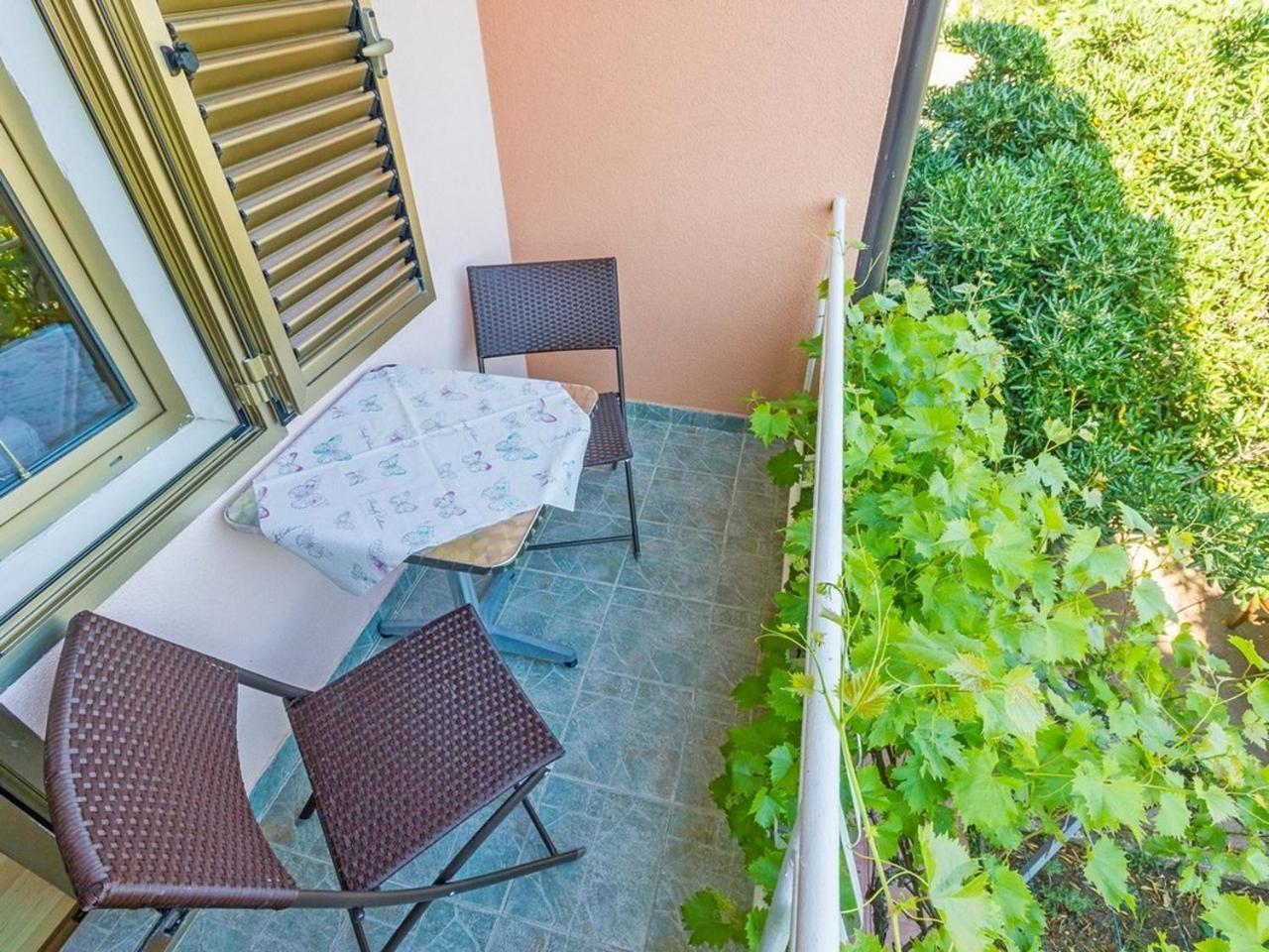 Apartment And Rooms Kristina Baška Εξωτερικό φωτογραφία